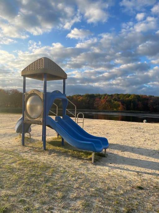 Cheerful Pocono Home Away From Home Albrightsville المظهر الخارجي الصورة